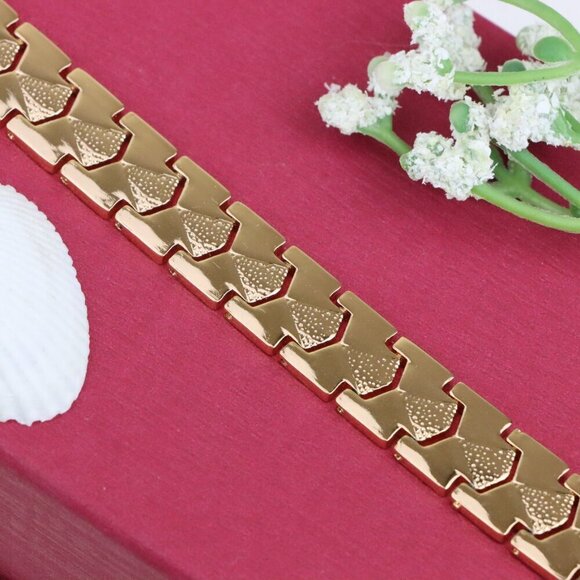 "Elegant Rose Gold Plated Link Bracelet with Bold Textured Design, XPBL1125 - Picture 13 of 13